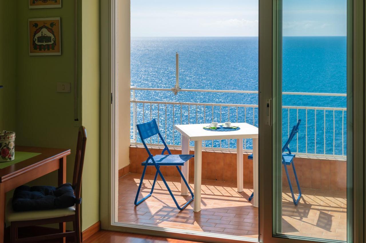 163 - Sunshine Suite 4 Fronte Vista Mare, 100M Spiaggia Sanremo Exteriér fotografie